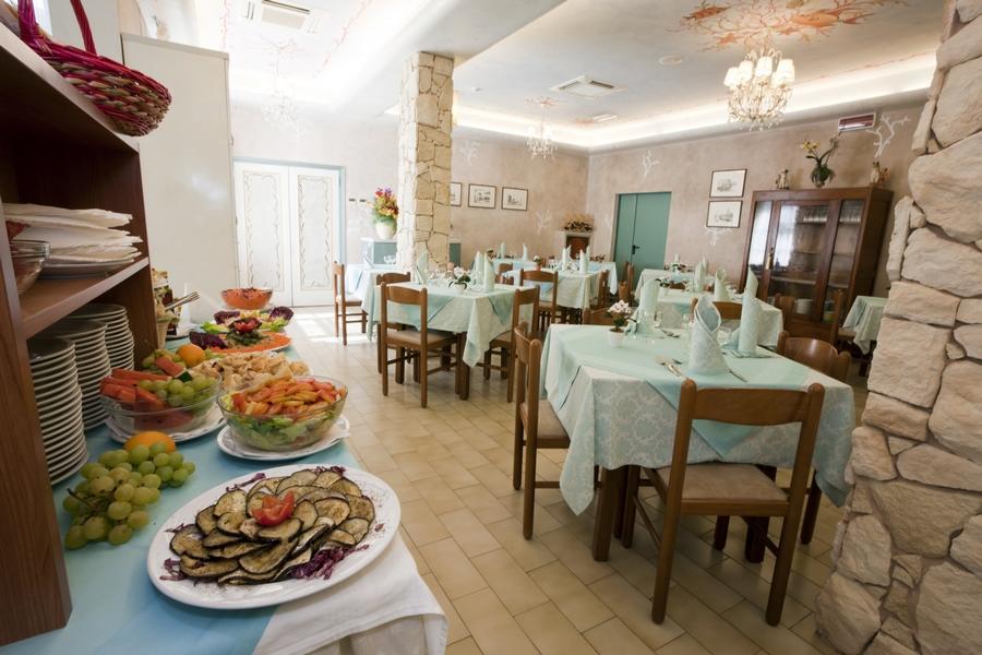 Hotel Rodi Cervia Exterior foto